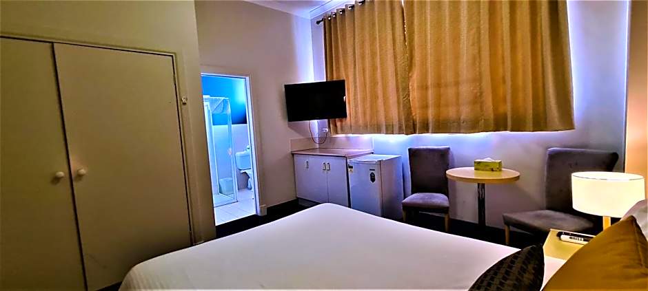 Brunswick Tower Hotel