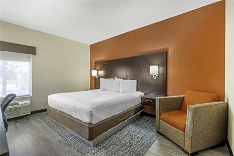 King Suite with Spa Bath