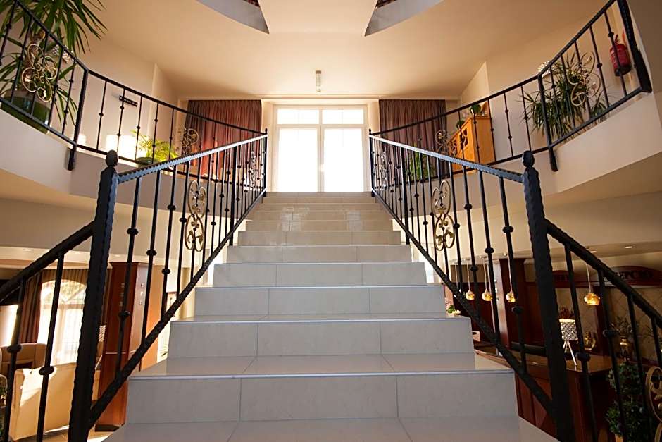 Xavin Wellness Hotel & Restaurant