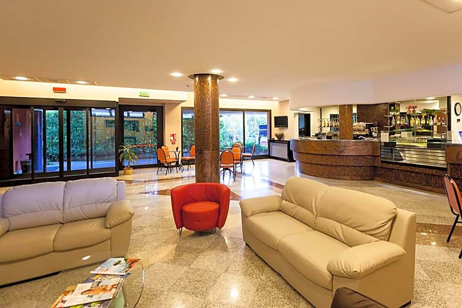 Blue Relais Maggiore