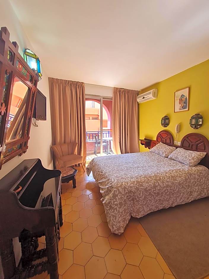 Hotel Tachfine