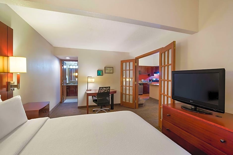 SenS Suites Livermore, SureStay Collection by Best Western