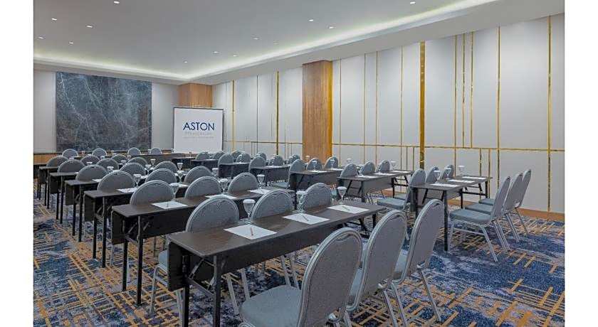 ASTON Pekalongan Syariah Hotel & Conference Center