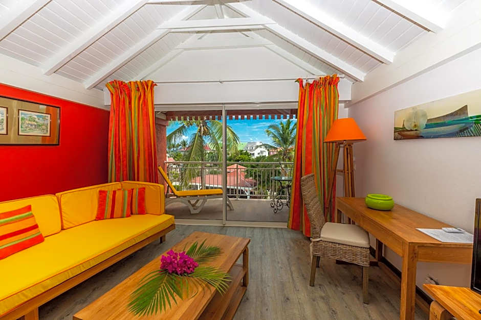 PALM COURT RESIDENCE 4 Stars