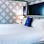 Salem Waterfront Hotel & Suites