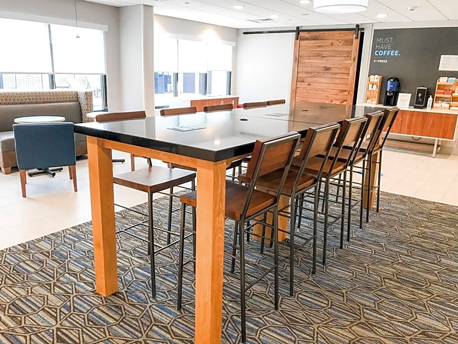 Holiday Inn Express Statesboro By IHG