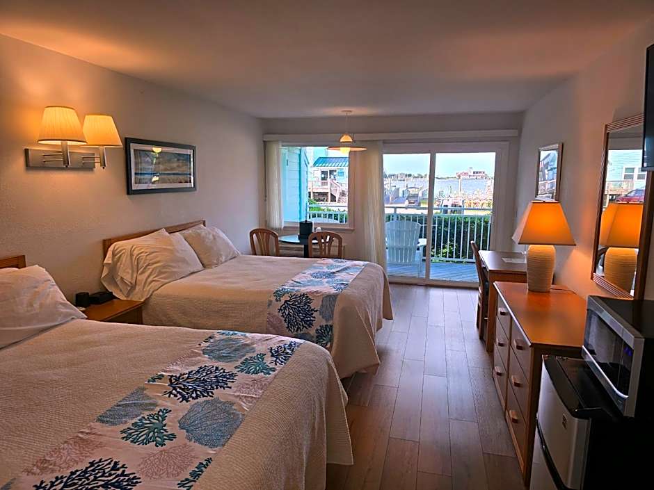 The Ocracoke Harbor Inn