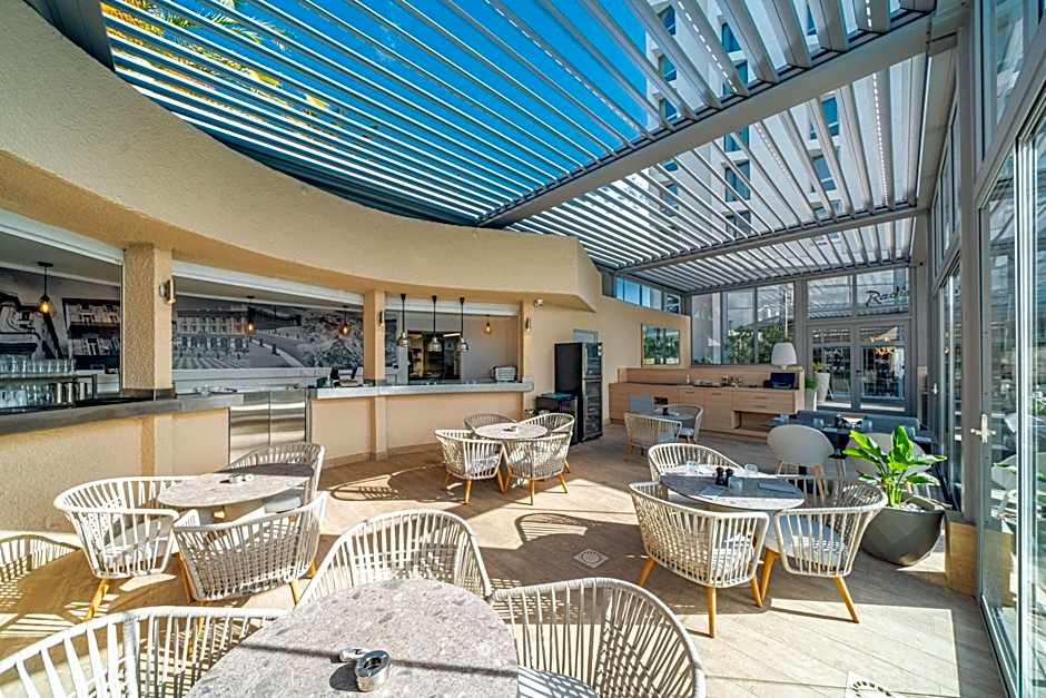 Radisson Hotel Nice Airport