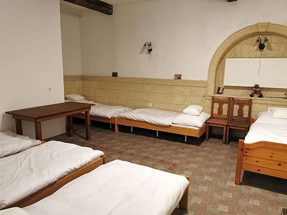 London Szálló Dabas