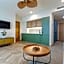 MiraMar Luxury Residences