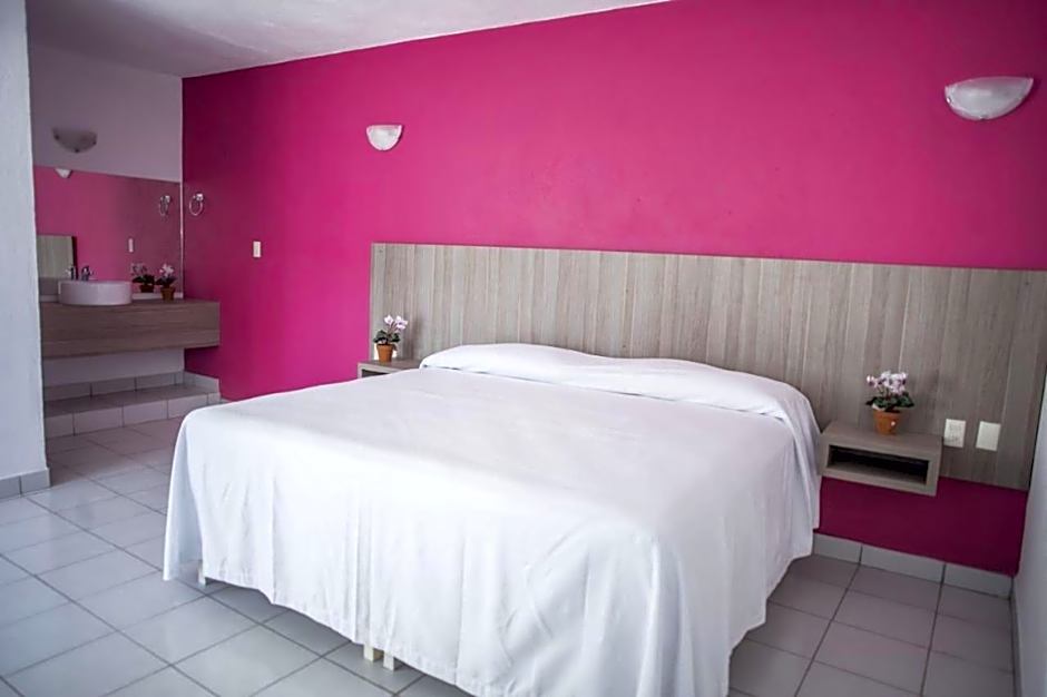 Hotel Santa Cruz Juchitan