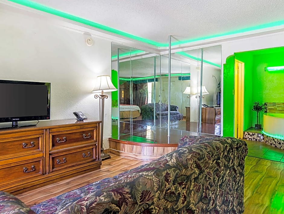 Magnuson Hotel Little Rock South