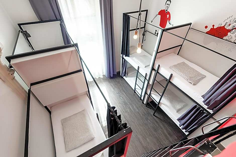 Adagio Hostel Basilica