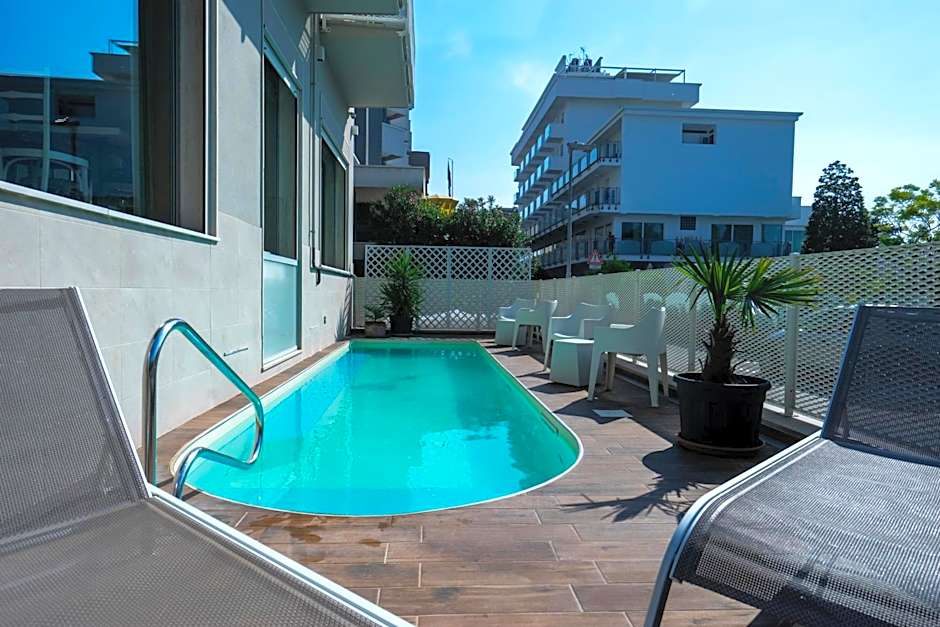 Daniel Apartments