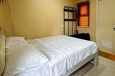 RedDoorz @ CMS Apartelle Olongapo City