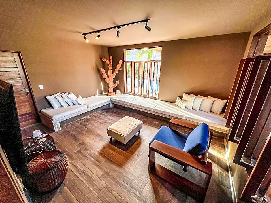 Casa com Ofurô, Piscina Aquecida e Cozinheira