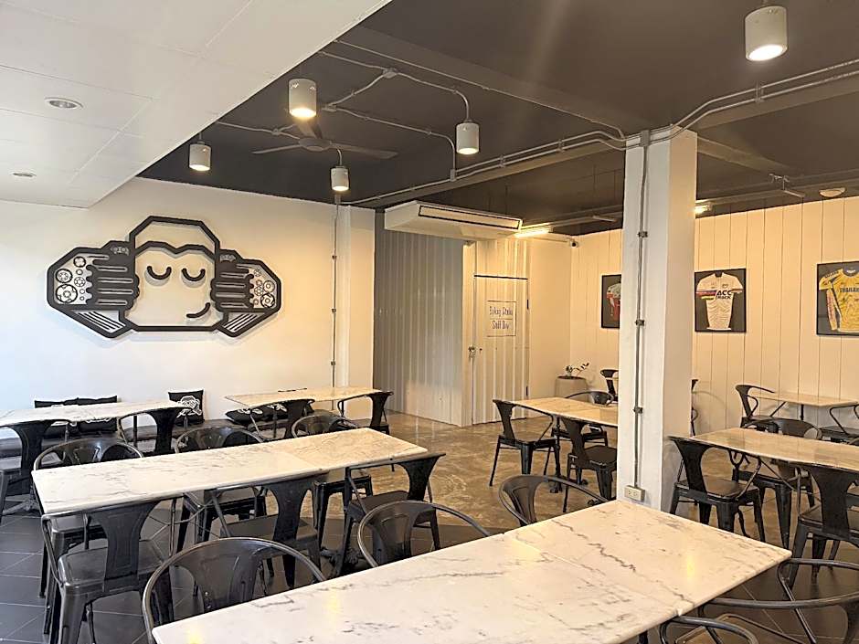 Blu Monkey Hotel Suratthani