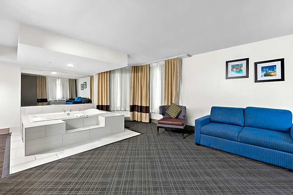 Comfort Inn & Suites Nashville Near Tanger Outlets I-24 Antioch