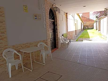 Hostal Santiago - Alojamientos en CARRION DE LOS CONDES