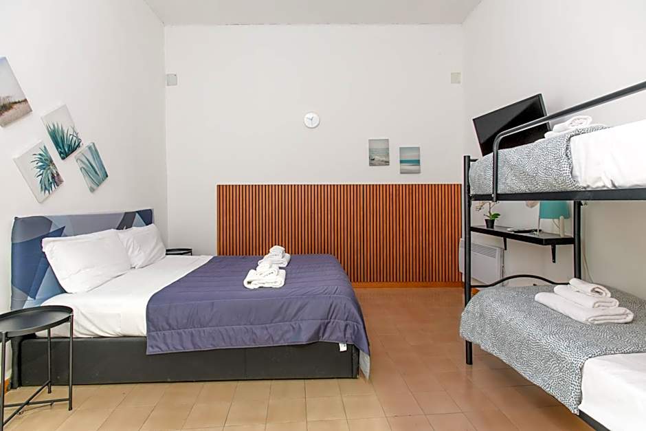 Inside Chiaia Rooms