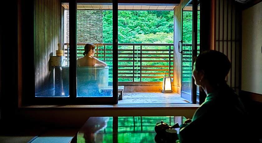 Shima Onsen Toshimaya