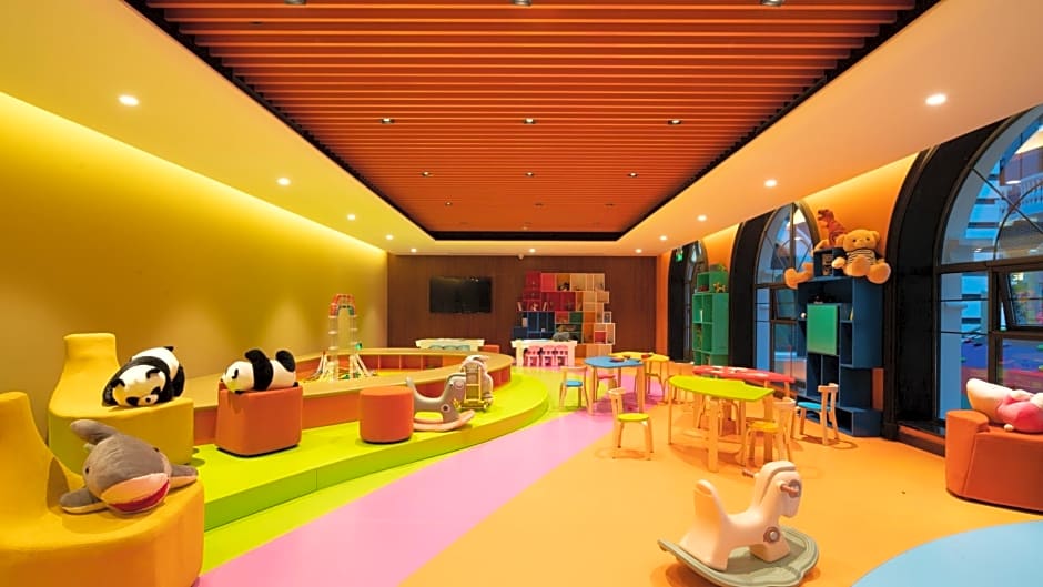 Hotel Indigo Heilong Lake By IHG