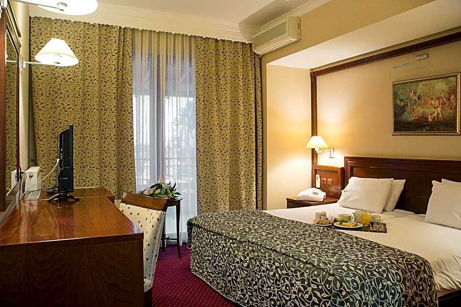 Photo 1 of 6 of Standard Double Room with Balcony
