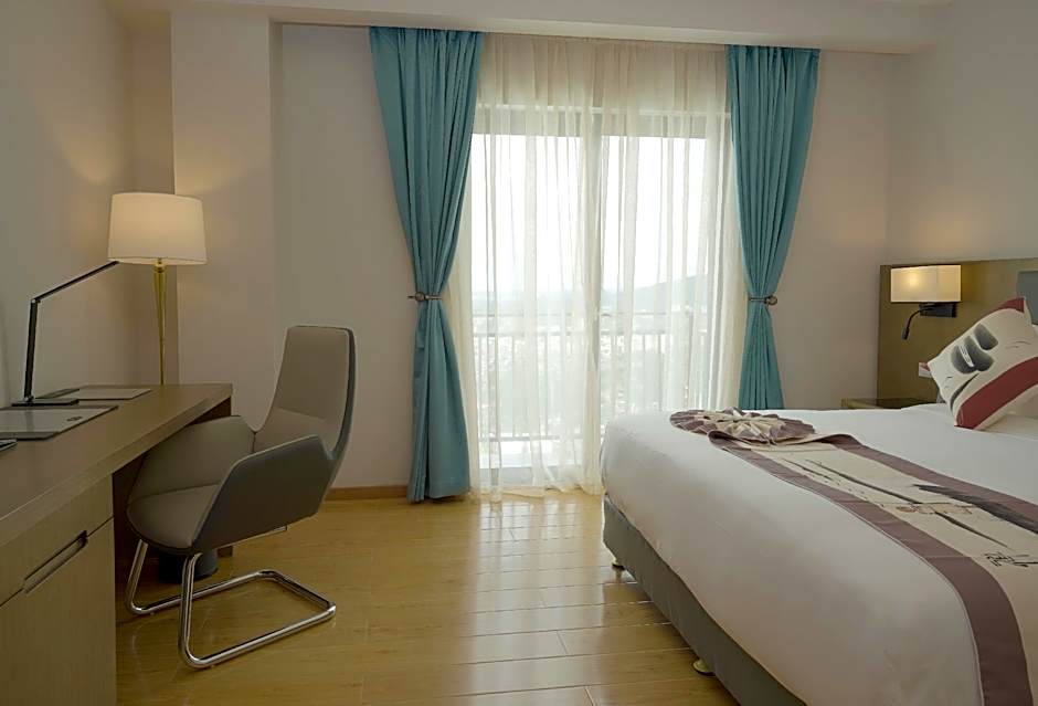 Stay Easy Plus Hotel