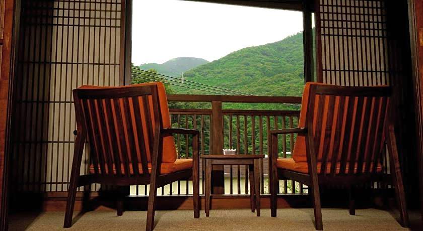 Hakoneyumoto Onsen Yaeikan