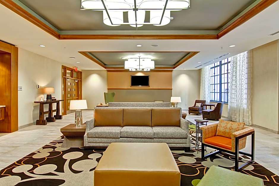Homewood Suites By Hilton Cincinnati-Downtown