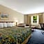 Travelodge by Wyndham Trenton