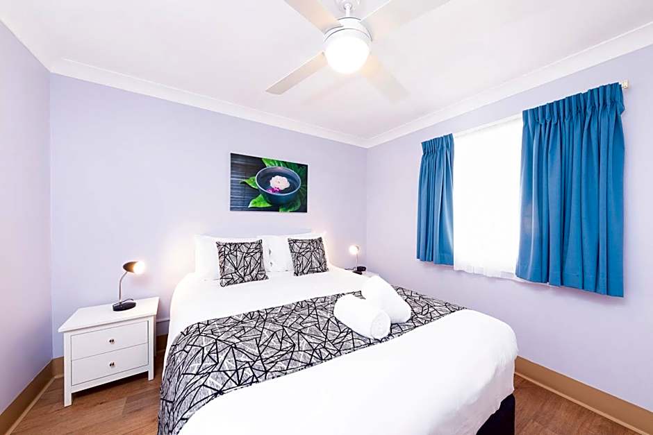 Forster Holiday Village