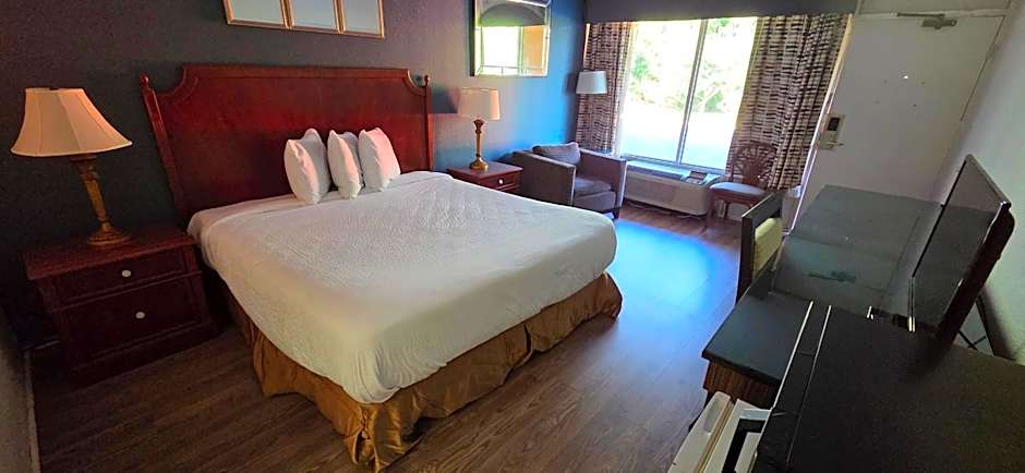 Baymont by Wyndham Walterboro