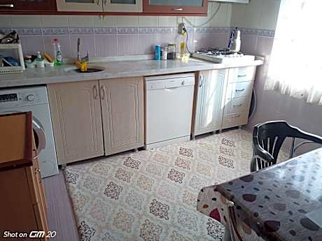 Tatvan Merkezde Sahile Yakın Eviniz