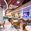 Ibis Curitiba Shopping
