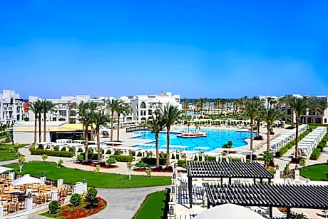 Superior Room Pool View