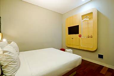 Life Hotel Stasiun Kota Surabaya