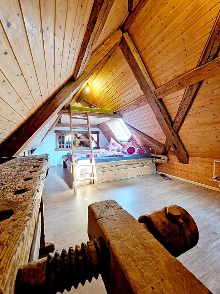 Wood & Stone Lodge 3