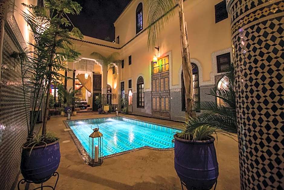 Riad Fes Baraka Piscine & SPA