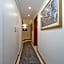 Opera Inn Suites - Rooms and Apartments