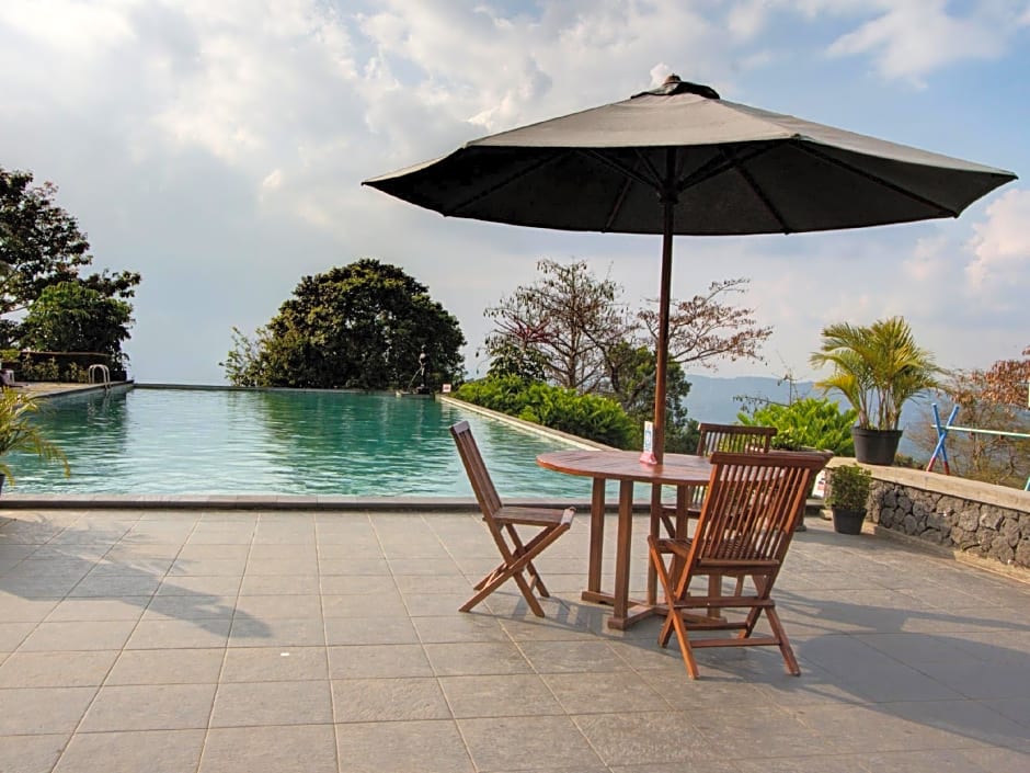 d'Emmerick Salib Putih Hotel Salatiga