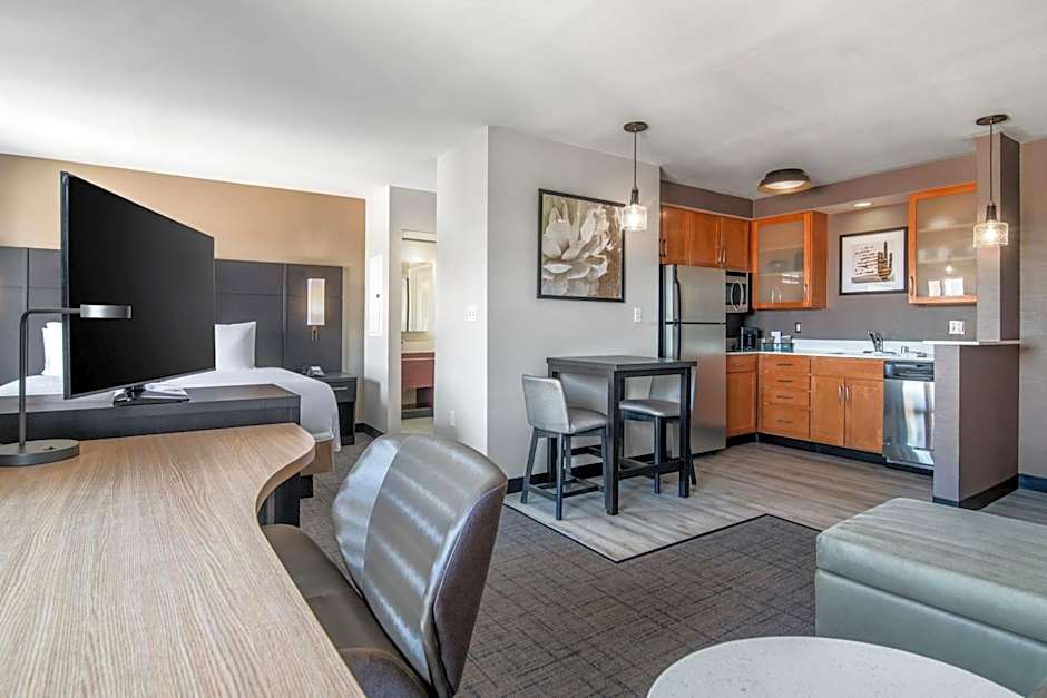 Residence Inn by Marriott Phoenix Glendale Sports & Entertainment District
