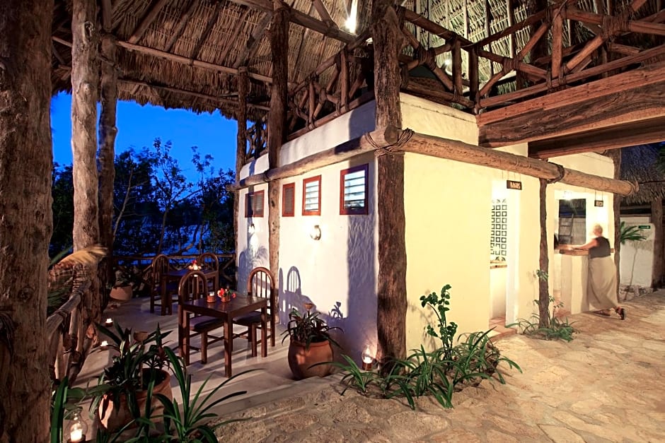 Holbox by Xaloc