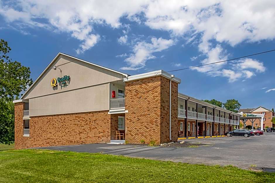 Quality Inn Smoketown - Lancaster Area