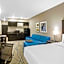 La Quinta Inn & Suites by Wyndham Ponca City