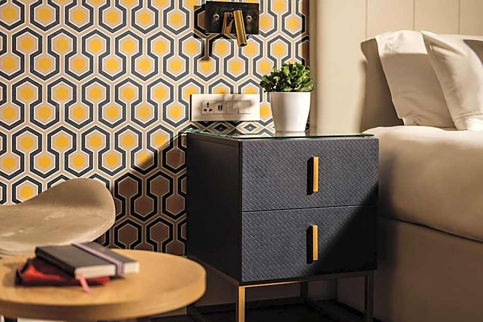 115 The Strand Hotel by NEU Collective