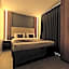 FLY POINT AIRPORT HOTEL