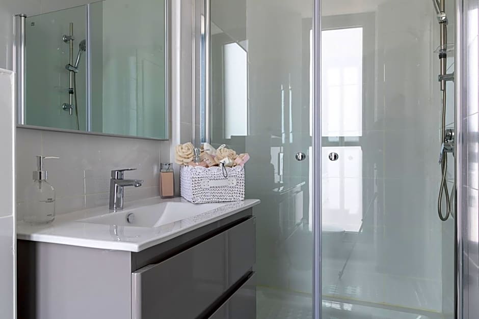 JTower - Magical Apartments In City Center