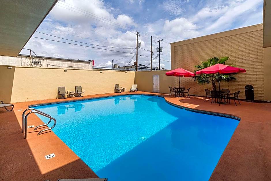 Clarion Inn near McAllen Airport