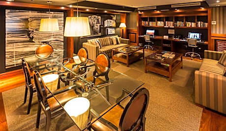 DOUBLE BASIC INTERIOR